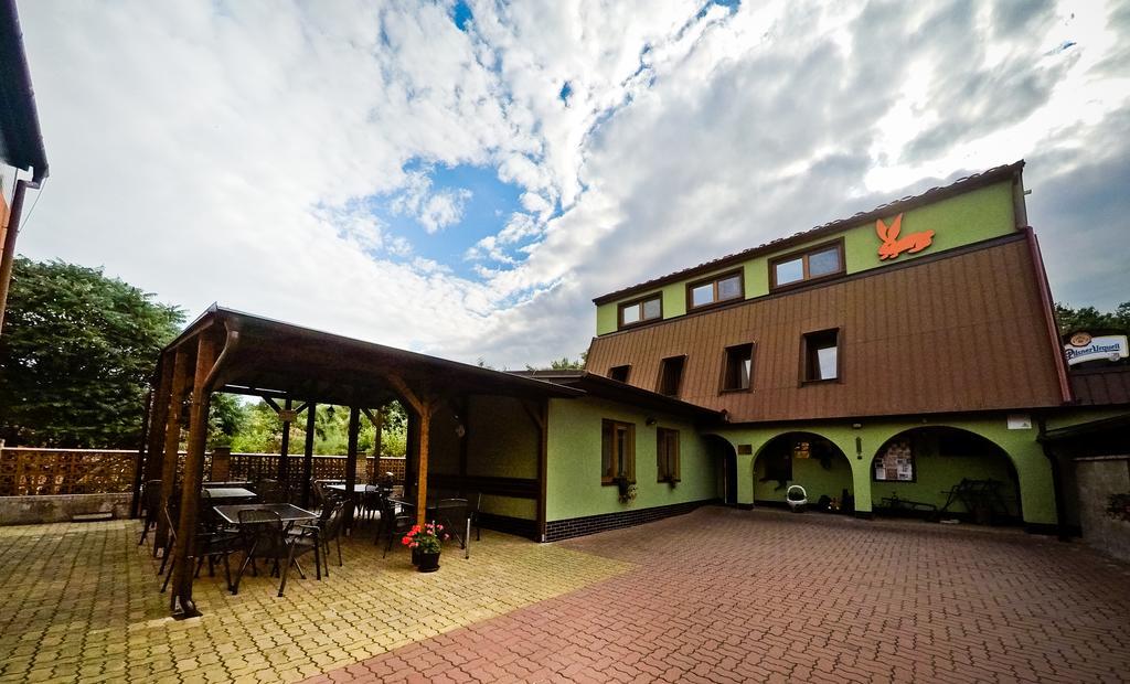 Penzion U Kraliku Kurdejov Bagian luar foto